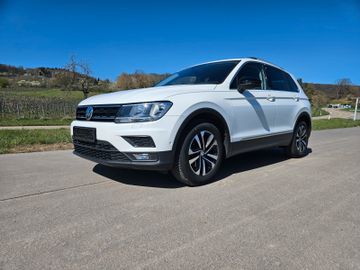 Volkswagen Tiguan - 2