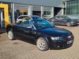 Audi S4 Cabriolet 4.2 quattro V8 | Leder,Navi,ASA-Rad - Audi S4: 2.2