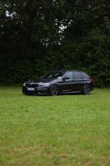 BMW 540i xDrive Touring, M-Paket, B&W, Pano, HeadUp