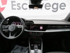 AUDI A3 Limousine 35 TDI S-line LED Navi ACC Rfk 17'' AUDI A3 Limousine 35 TDI S-line LED Navi ACC Rfk 17''