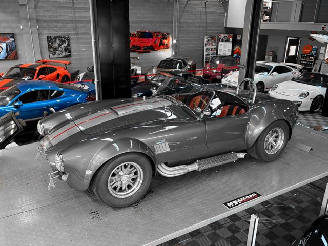 AC COBRA Backdraft 427 V8 Hardtop