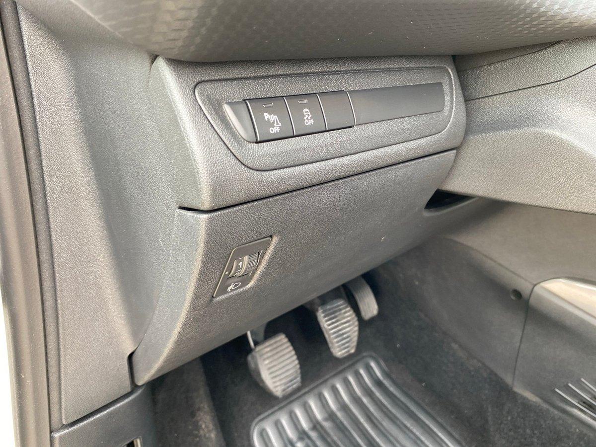 Peugeot 2008 1.2 PURETECH 82 ACTIVE KLIMA+SHZ+BLUETOOTH