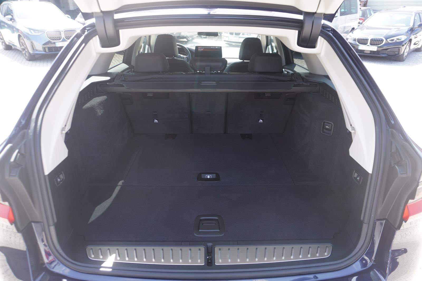 BMW 540d xDrive Touring Laserlicht HeadUo 360Kamera 