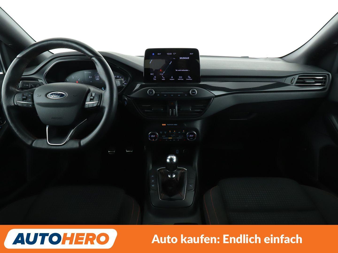 Ford Focus 2.0 TDCi EcoBlue ST-Line *NAVI*PDC*LED*SHZ