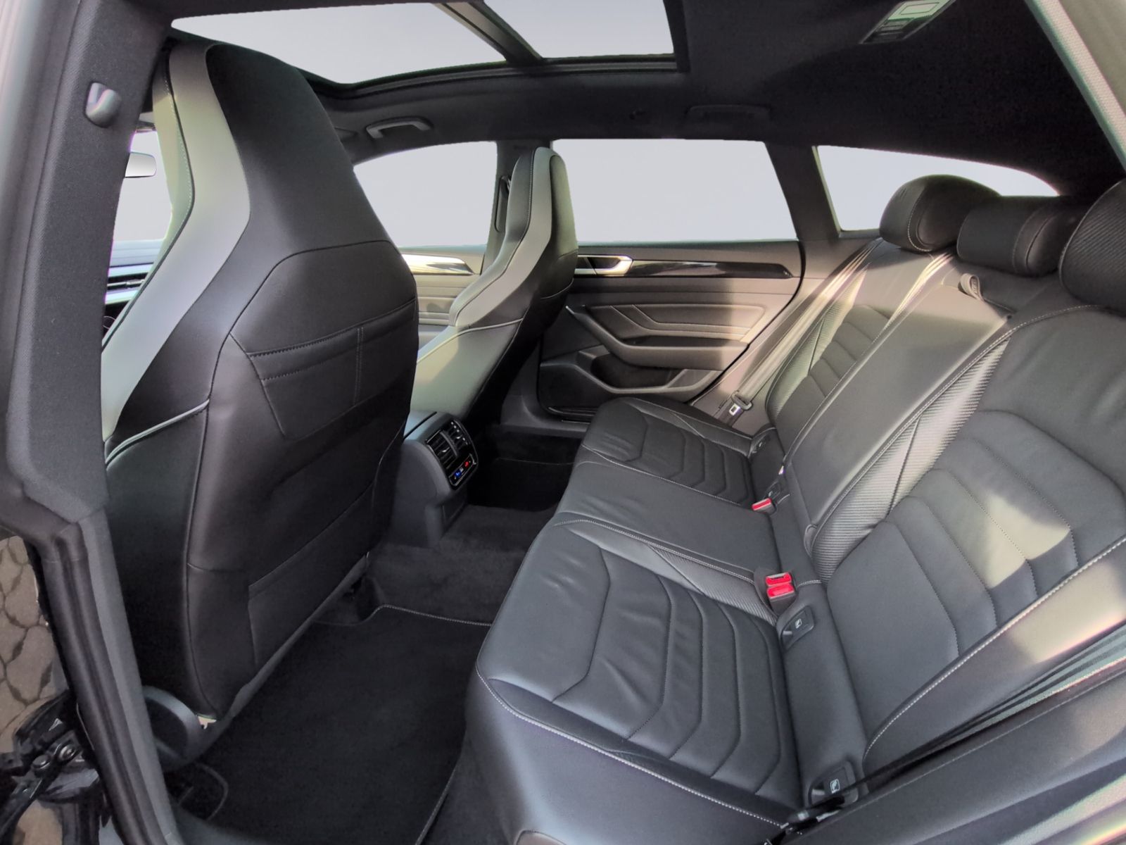 Arteon Shooting Brake 1.4 eTSI eHybrid R-Line