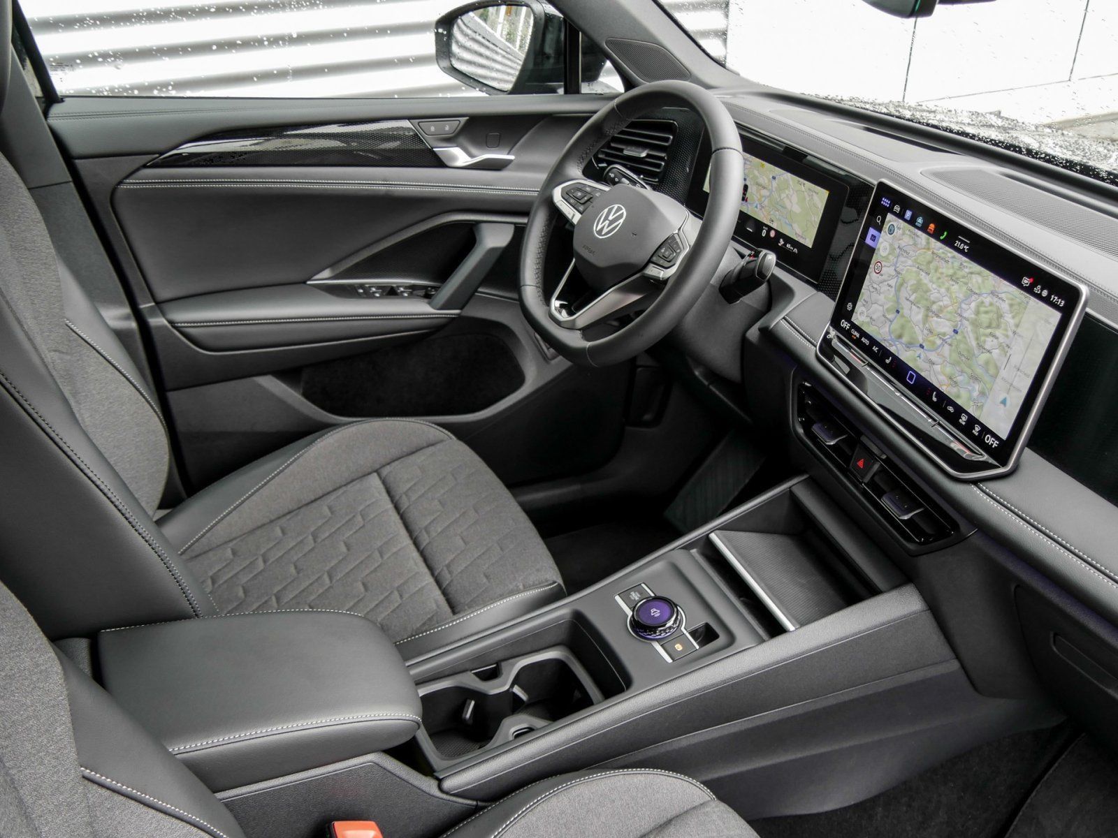 Volkswagen Tiguan 1.5 TSI LIFE HYBRID AHK DCC HUD APPCONNEC foto 3