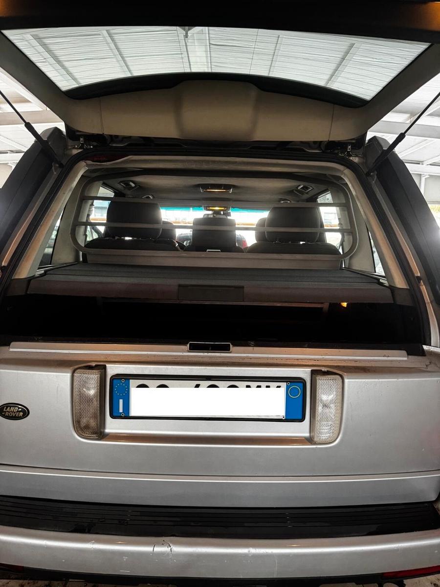 Land Rover Range Rover 2004 — photo 9