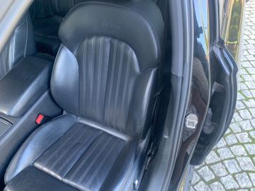 Audi A6 - 6