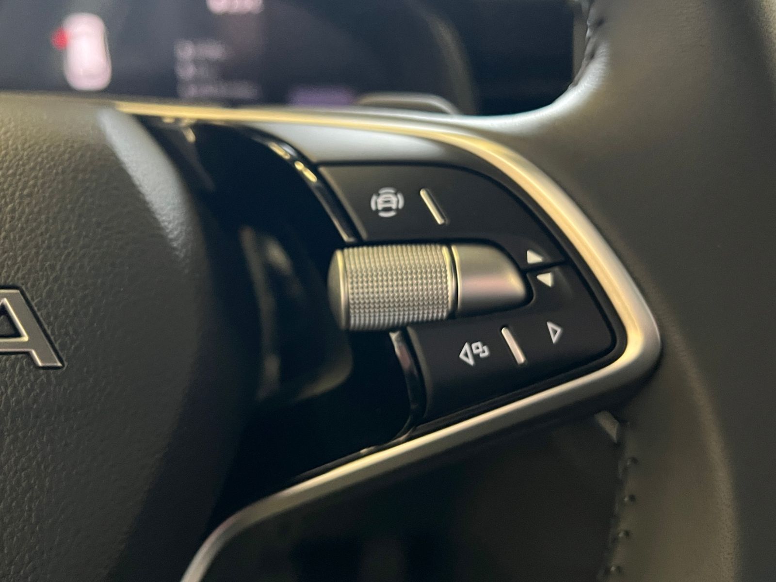 Fahrzeugabbildung SKODA Kamiq Selection 1.0 TSI DSG *AHK, LED, Komfortpa