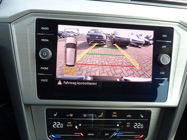 Passat Variant 1.5 TSI DSG Conceptline/ Business