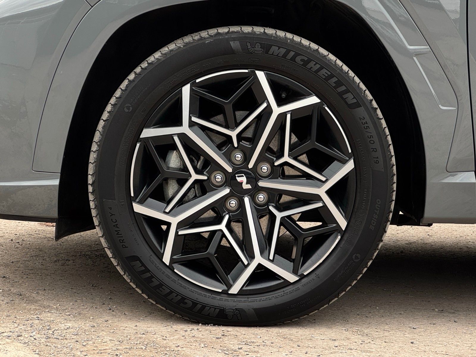 Fahrzeugabbildung Hyundai Tucson 1.6 T-GDI N-Line PHEV 4WD KRELL CAM ACC