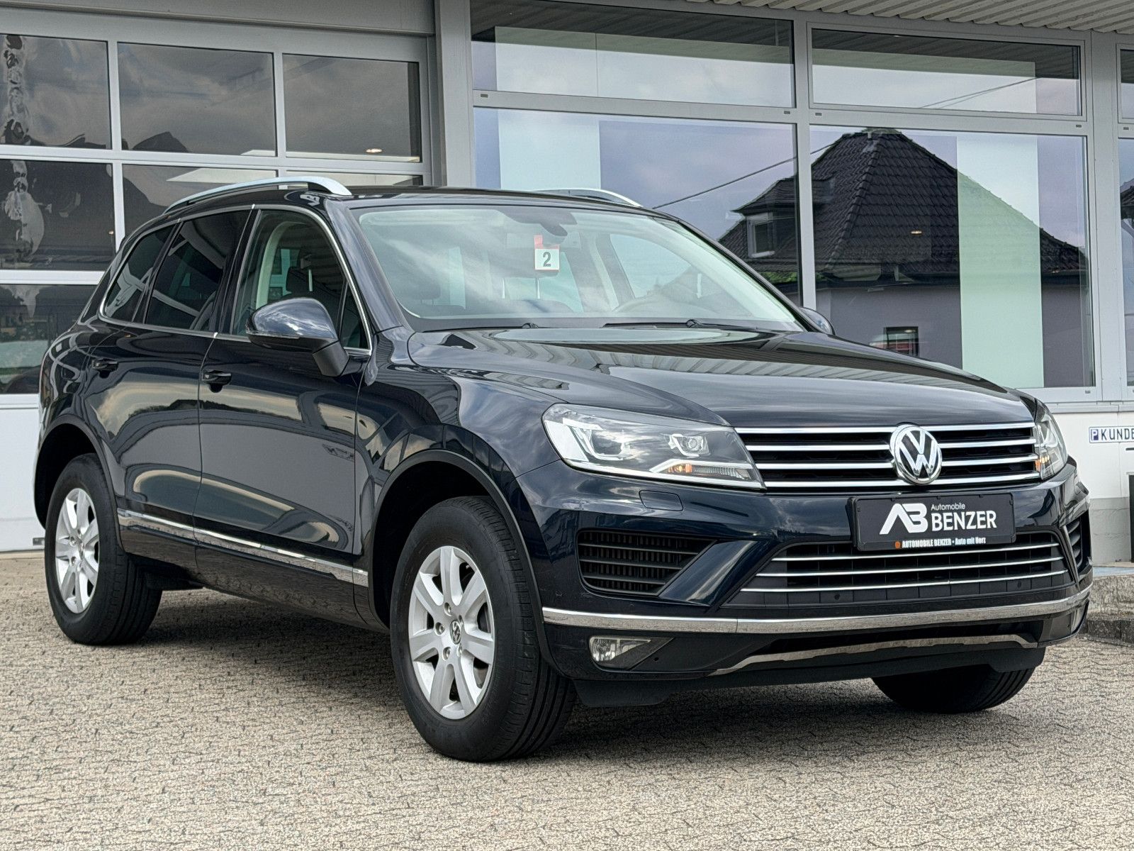 Fahrzeugabbildung Volkswagen Touareg V6 TDI Terrain Tech 4Mot/NAVI/LED/LEDER