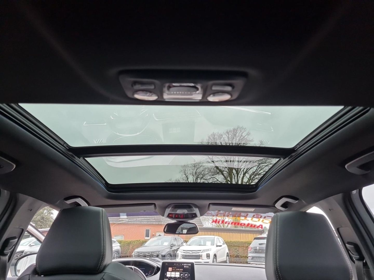 Fahrzeugabbildung Peugeot 3008 PureTech 1.2 Allure 130 PANO+LED+360°CAM