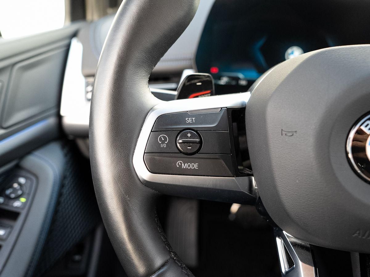 BMW 218d Active Tourer M-Sport AHK PANO ACC HuD 360° foto 25