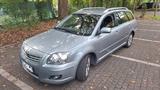 Toyota Avensis Combi Sol 1.8-l-VVT-i Sol - Toyota Avensis in Düsseldorf