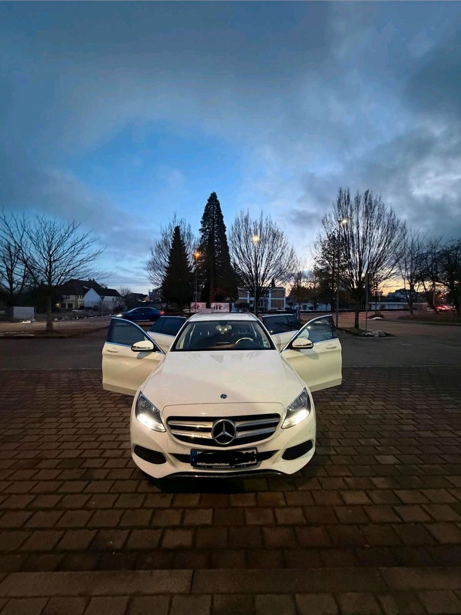 MERCEDES-BENZ Mercedes Benz C200d- sehr gepflegt 13.800