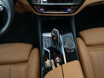 BMW 520 - 9