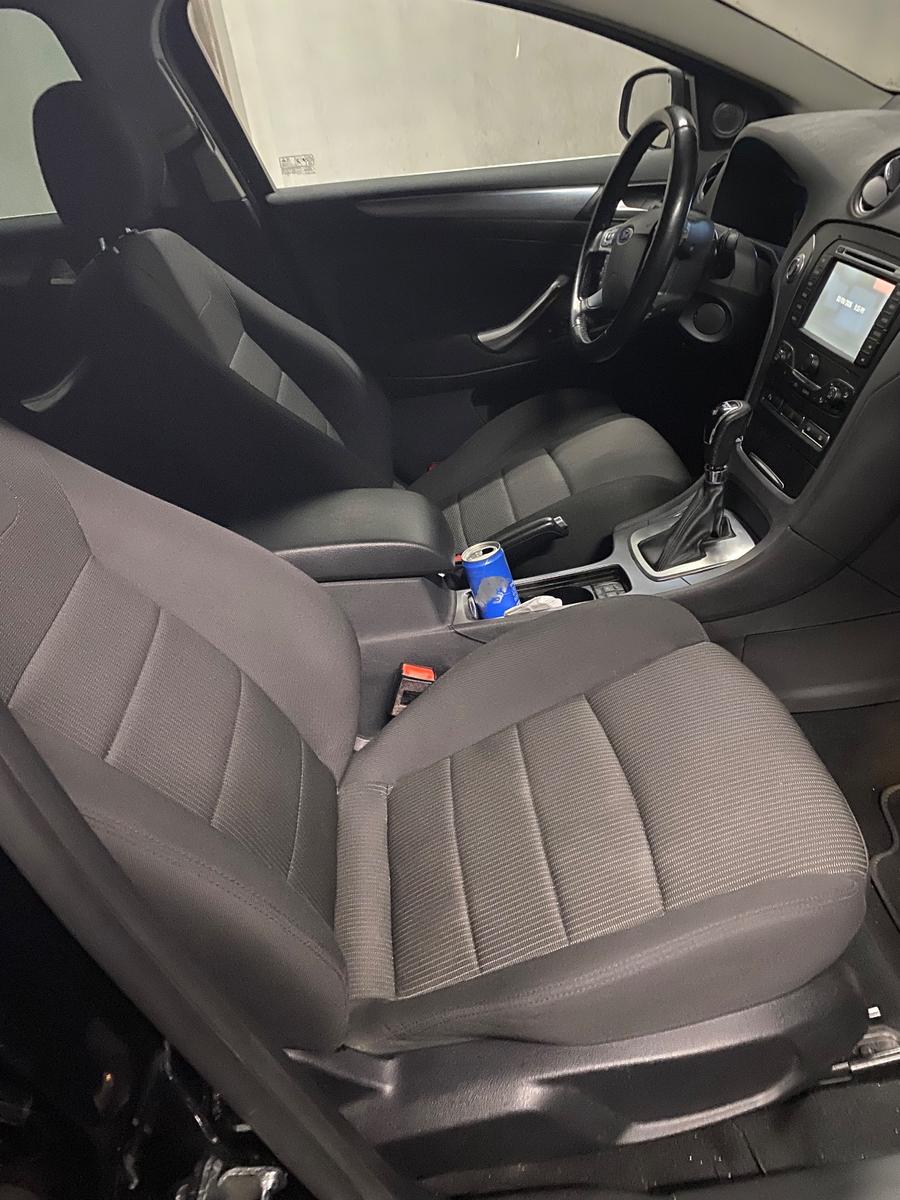 Ford Mondeo 2013 — photo 8