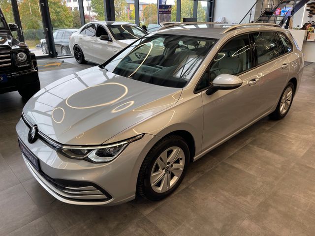 MYAUTOCENTER – Gebraucht- und Jahreswagen mit Werkstattservice in Pfaffenhofen Volkswagen Golf VIII Variant Life *1. Hand*Kamera*AHK*Klima