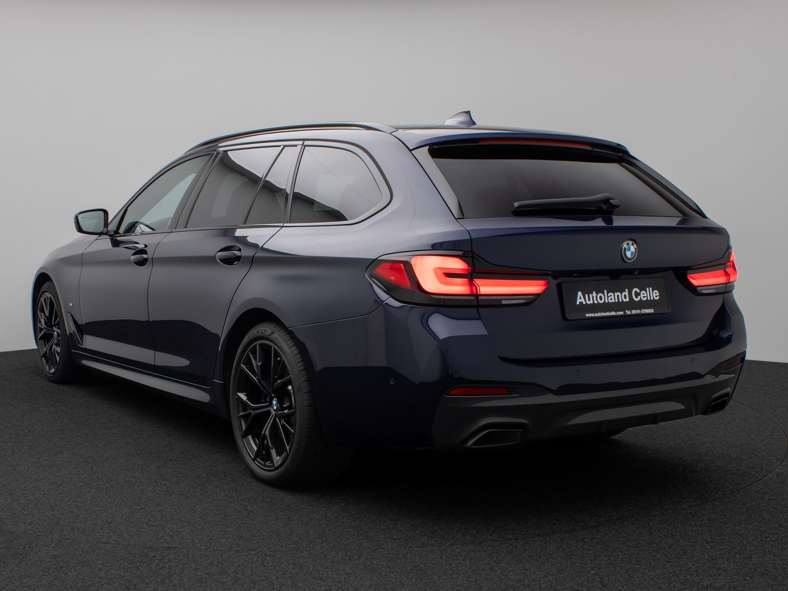 Fahrzeugabbildung BMW 520d xD M Sport FondEnt DAB Kamera Laser H/K 19"