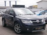 Fiat Freemont LOUNGE AWD 1.HAND+7-SITZ+LEDER+NAVI+SHZ - Fiat Freemont: Geländewagen
