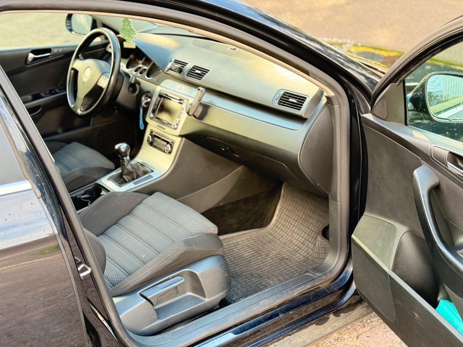 Volkswagen Passat 2006 — photo 7