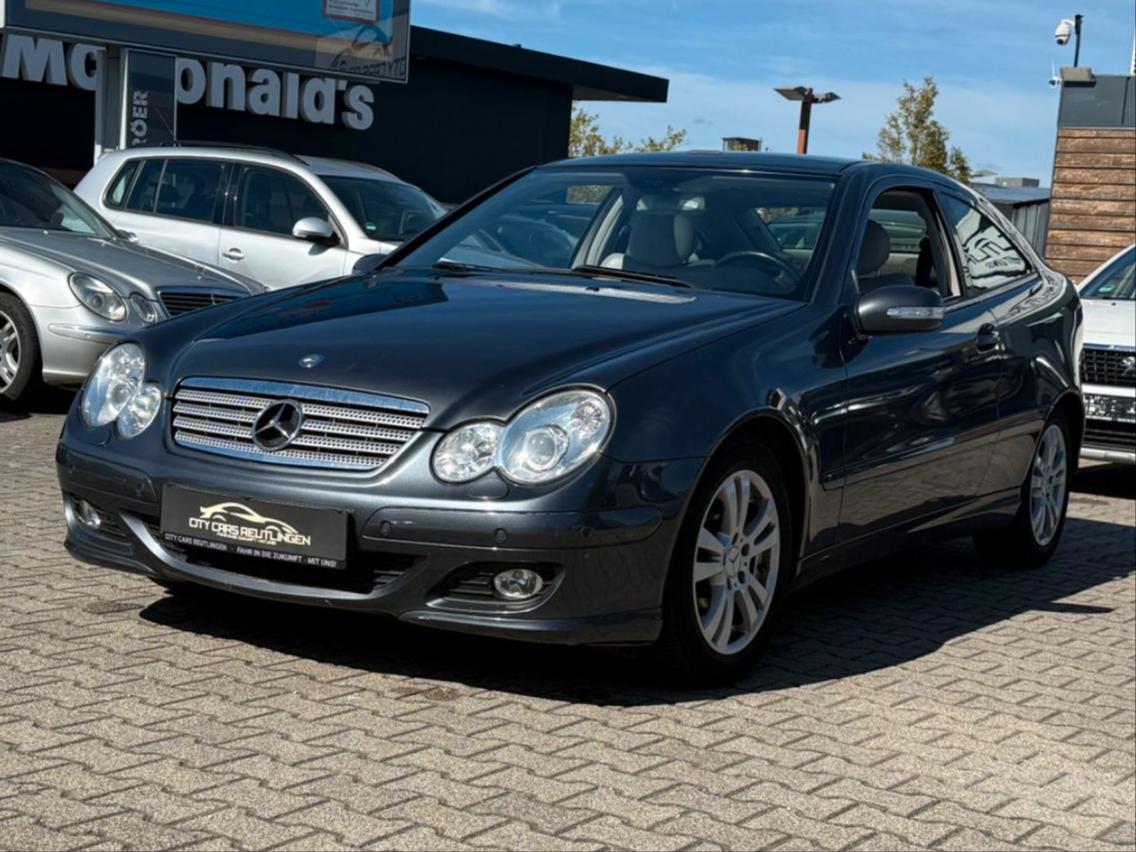 Mercedes-Benz C 230 C Sportcoupe C 230 Panorama-Dach
