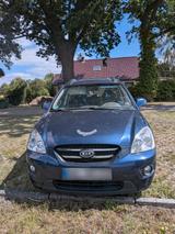 Kia Carens - gebrauchte Kia Carens aus dem Jahr 2009