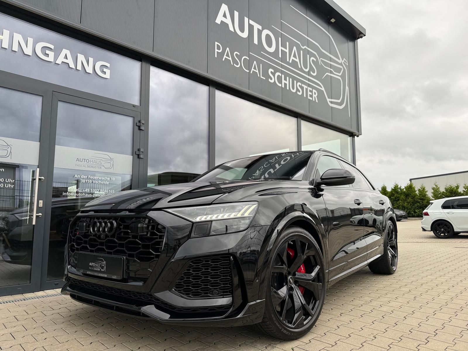 AUDI RS Q8/UPE 197.000€/AHK*305km/h*PANO/HUD/ACC