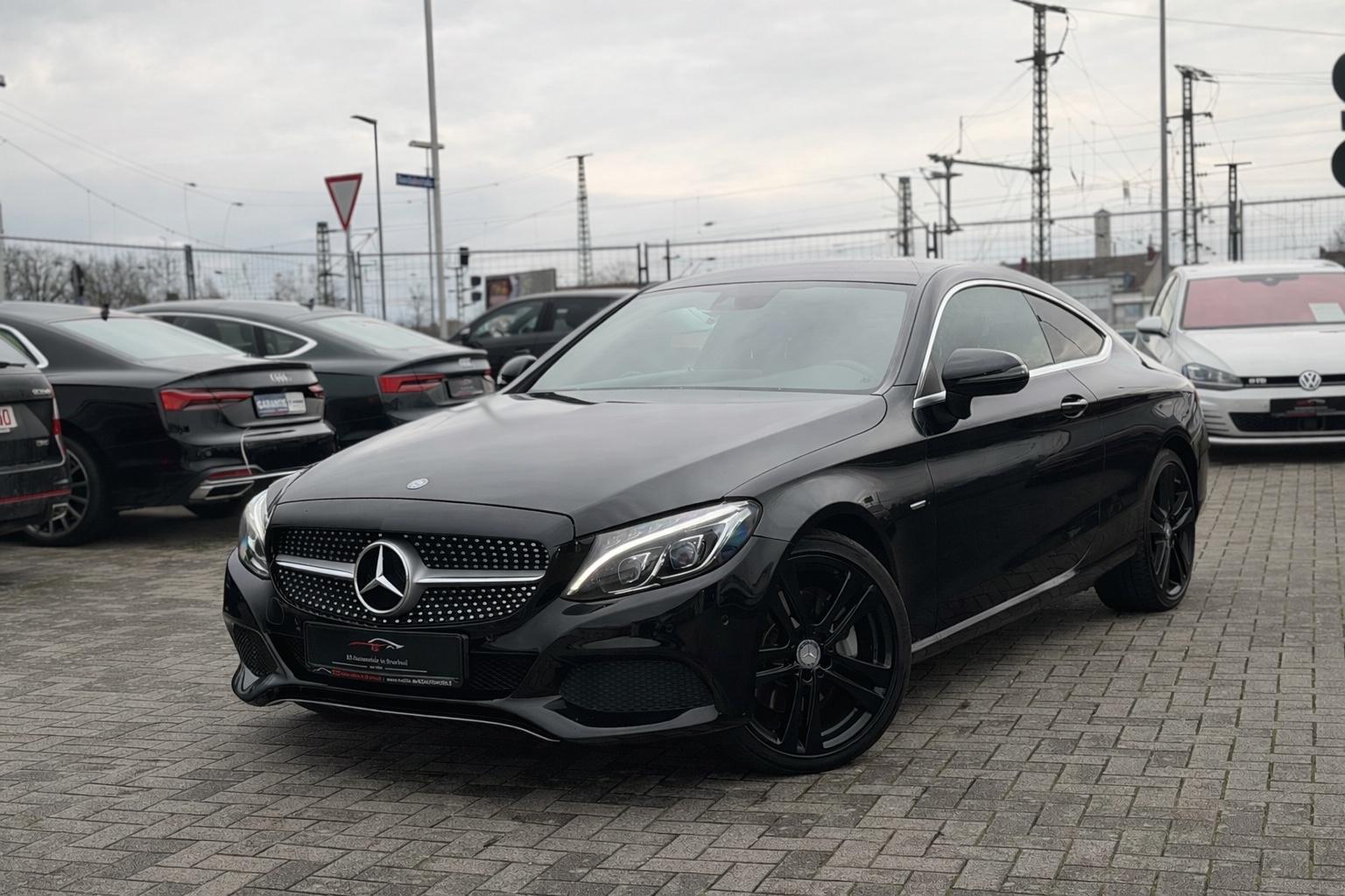 Mercedes-Benz C 250 d Coupé Edition 1 *Alcantara*LED*Navi*