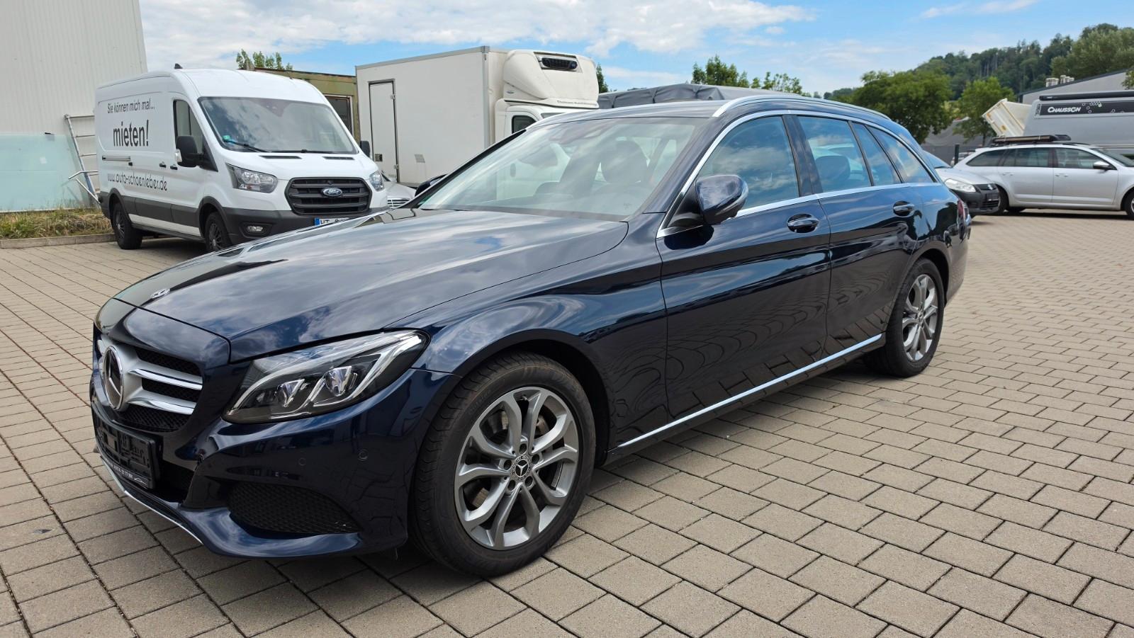 Mercedes-Benz C 200 T Avantg.*Distronic*AHK*LED*360°*Navi*HUD*