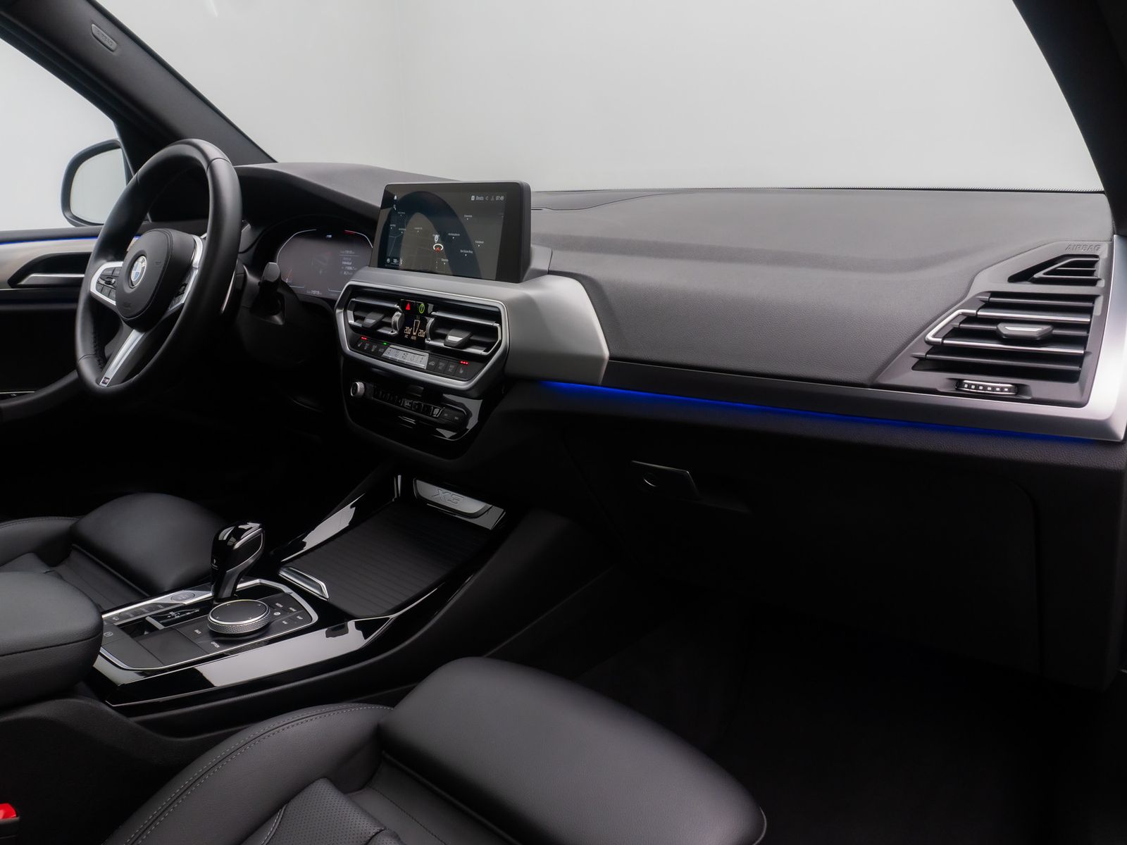 Fahrzeugabbildung BMW X3 xD20d  M Sport Panorama Kamera DAB AHK 19Zoll