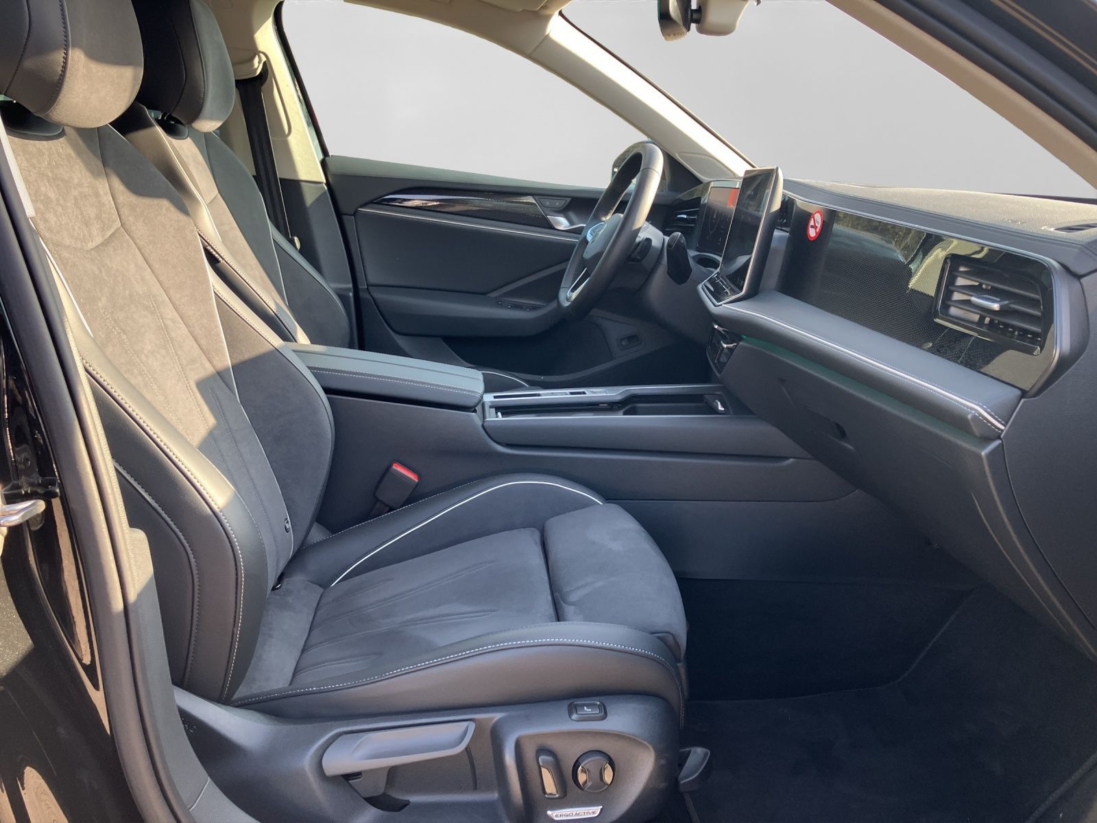 Volkswagen Passat Variant - Bild 4