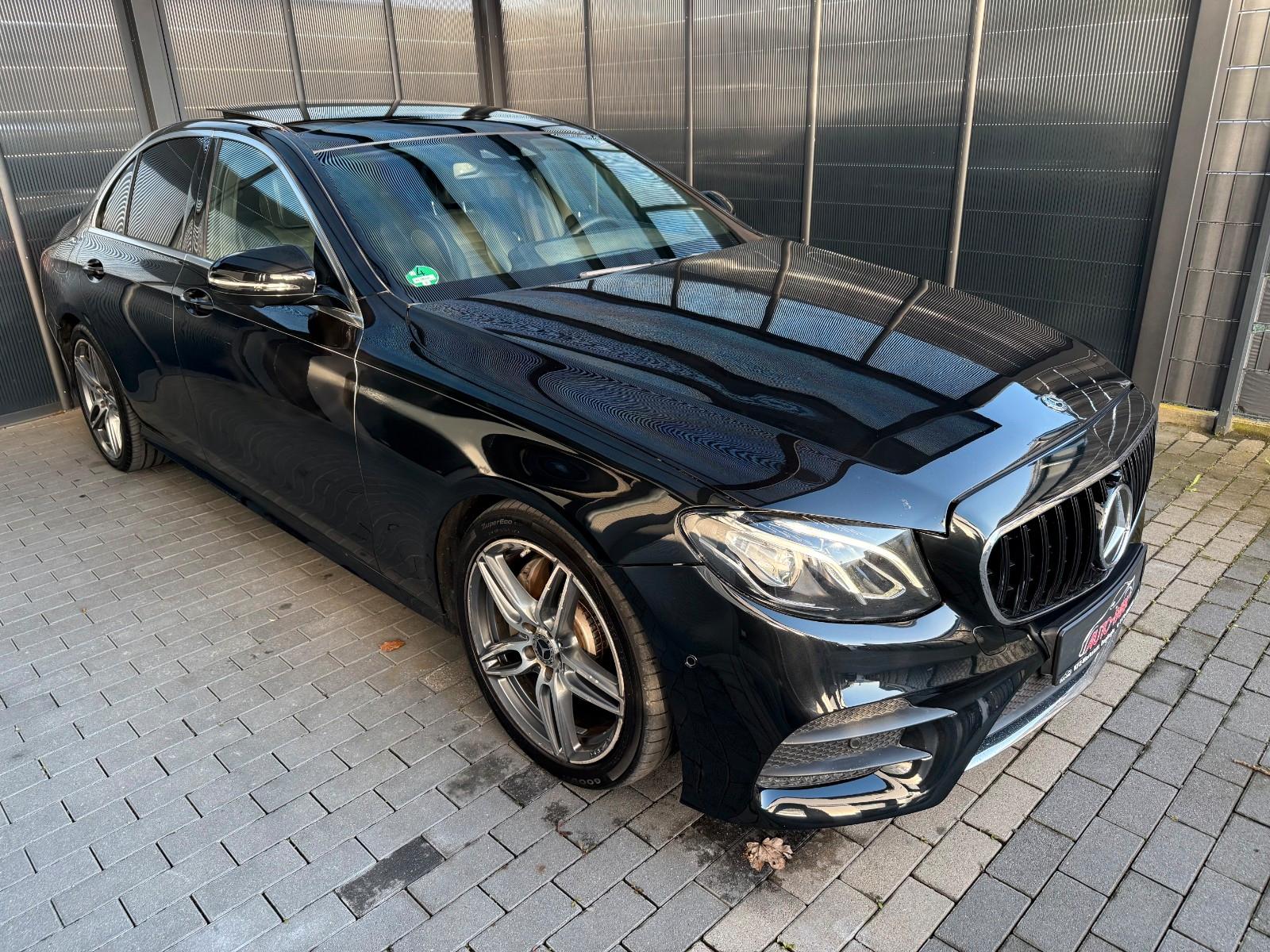 Mercedes-Benz E 220d E -Klasse Lim. ÁMG 19Zoll Pano Kamera Shz