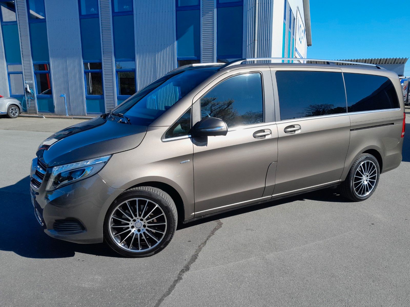 MERCEDES-BENZ V 250 d AVANTGARDE lang AVANTGARDE