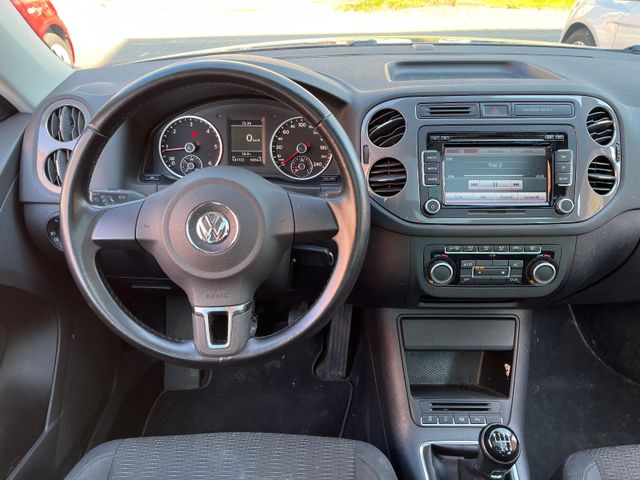 Volkswagen Tiguan 2.0 TDI Sport & Style KLIMA/XENON/PANORAM