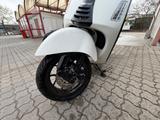 Vespa GTS 300 Super HPE  Keyless - VESPA GTS SUPER 300