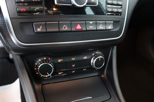 Fahrzeugabbildung Mercedes-Benz A 180 CDI / d BlueEfficiency|NAVI|PDC|TEMPOMAT|