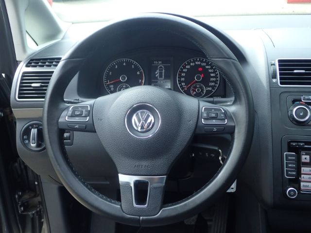 Fahrzeugabbildung Volkswagen Touran 1.4 TSI Comfortline 7-Sitzer SHZ PDCv+h L