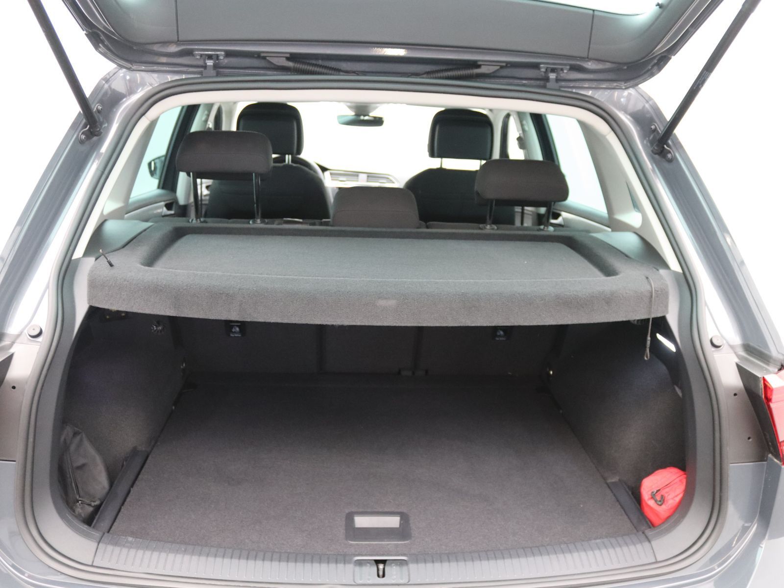 Volkswagen Tiguan - Bild 10
