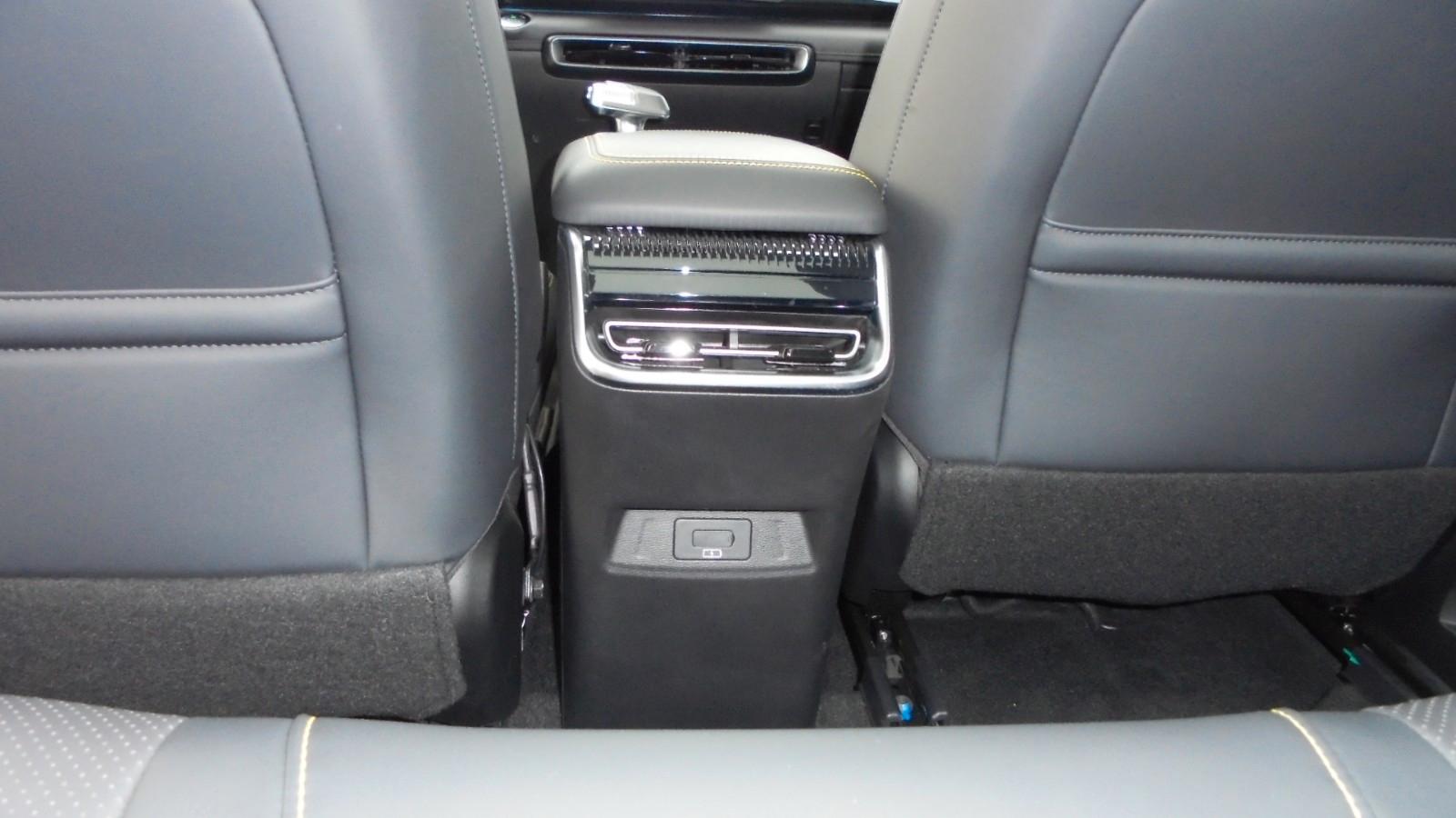 BAIC Beijing X55,Klima,PDC,RFK,LED-SW,360-Kamera,Pano