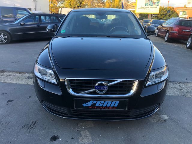 Volvo S40 D2 Momentum EURO 5/NAVI/XENON