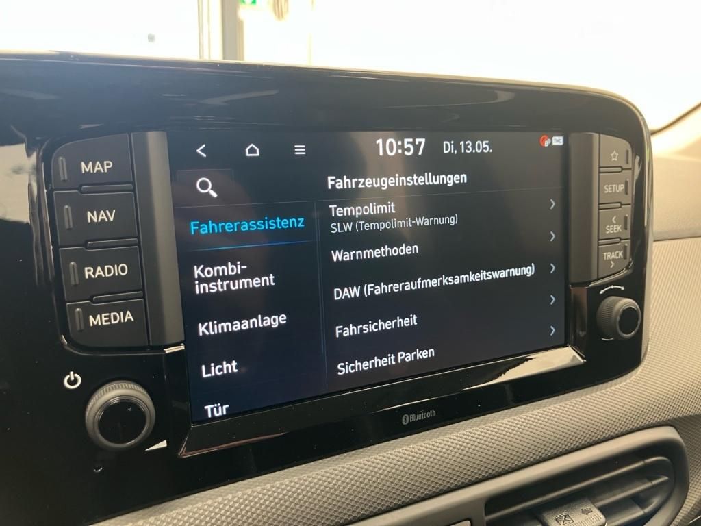 Fahrzeugabbildung Hyundai i10 1.0 Benzin M/T Trend