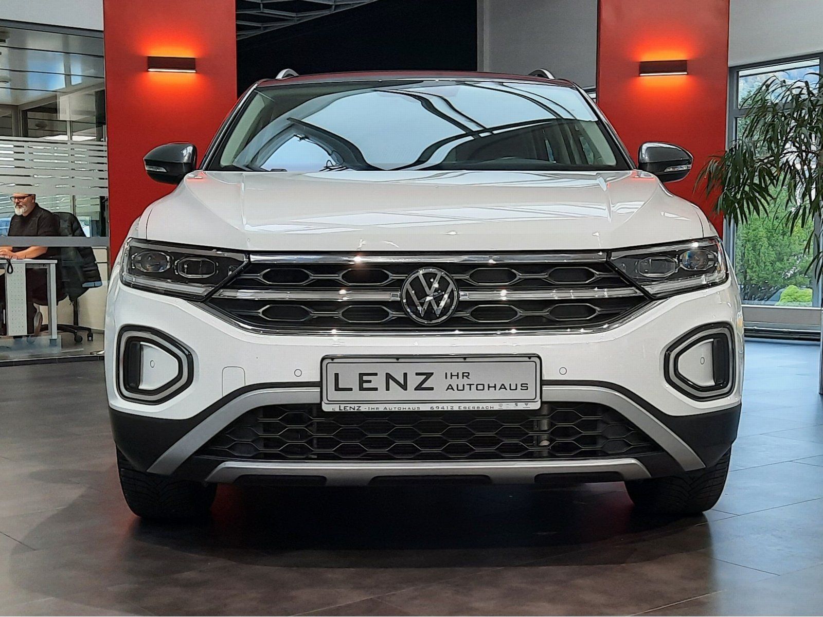 Fahrzeugabbildung Volkswagen T-Roc Style TSI *Standhzg*AHK*Cam*Navi*LED*ACC*