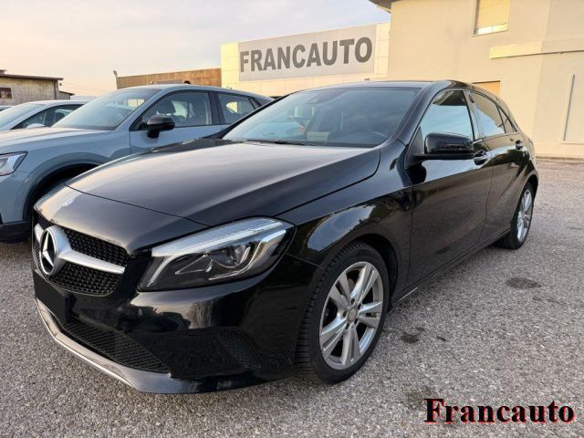 MERCEDES-BENZ MERCEDES-BENZ A 200 d Automatic Business
