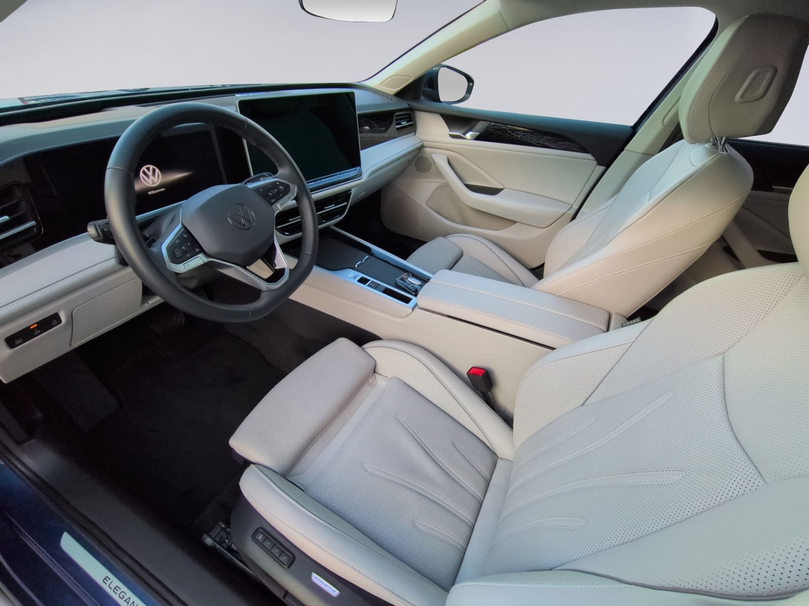 Passat Variant 1.5TSI eHybrid Elegance LEDER+AHK