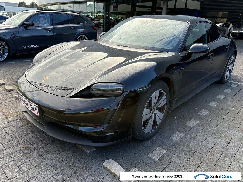 Porsche Taycan LED Virtual Sport-Chrono ACC Navi Sport-