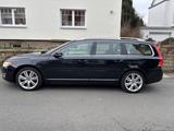 Volvo V70 D4 GT Summum, 2. Hd., Scheckh., SD STANDHEIZ - gebrauchte Volvo V70 aus dem Jahr 2014