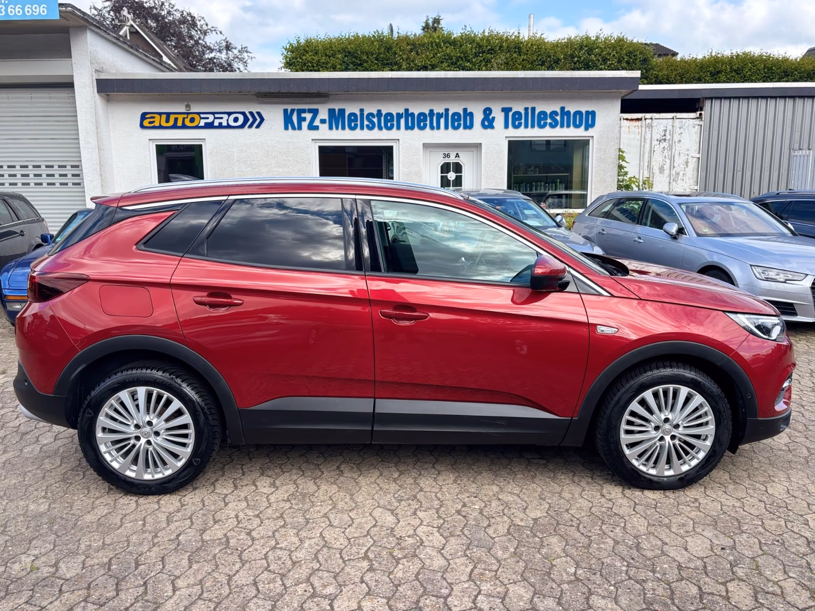 Opel Grandland X Innovation*Scheckheft*LED*Navi*