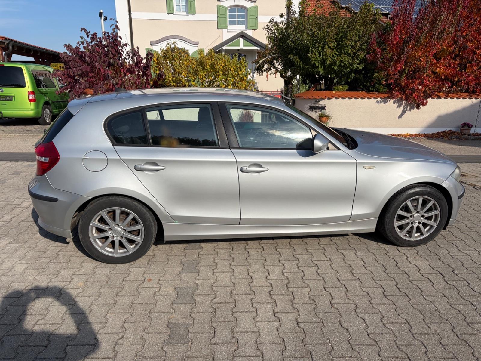 BMW 118